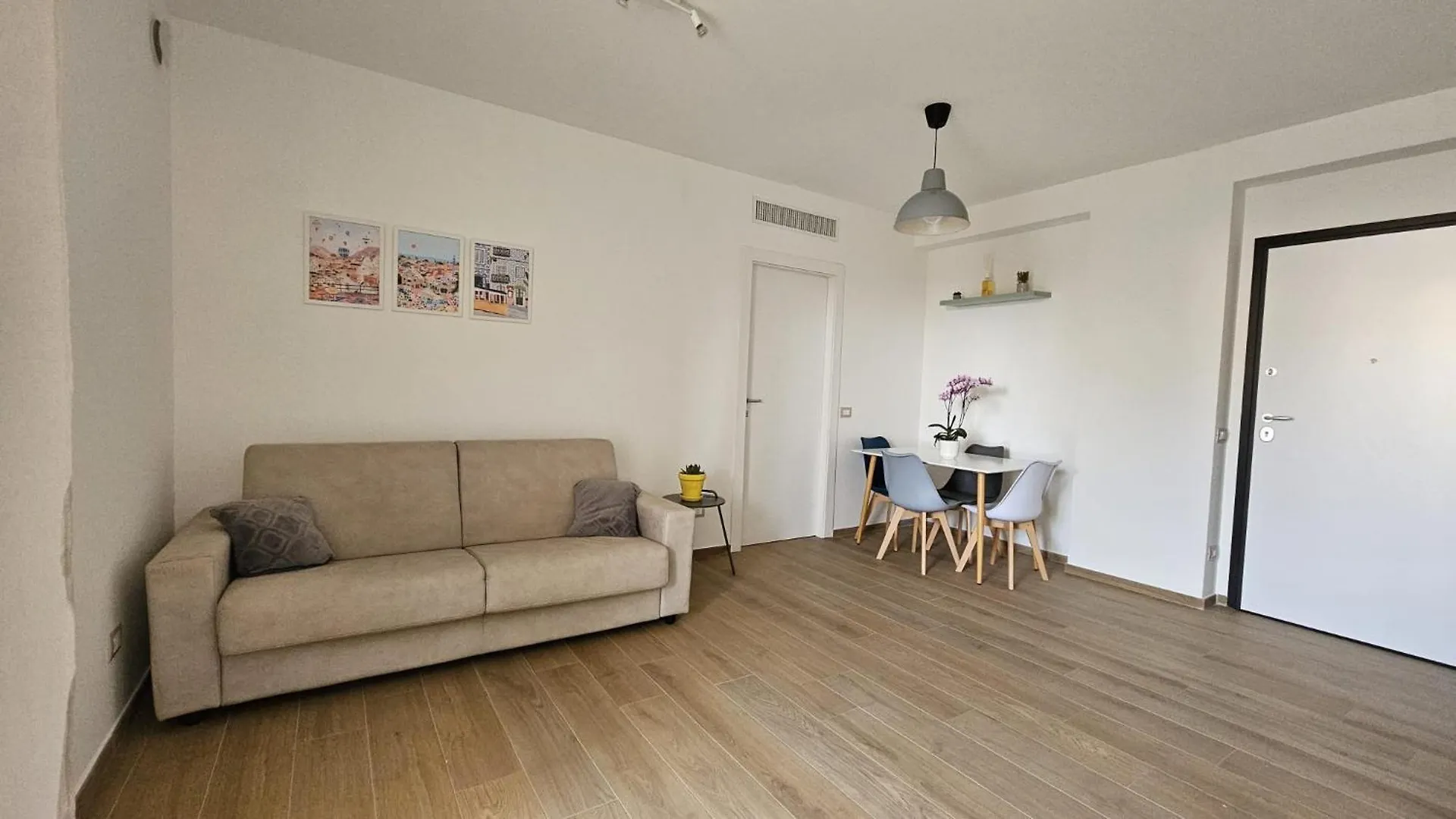 The Stopover Suite House Fiumicino Italy