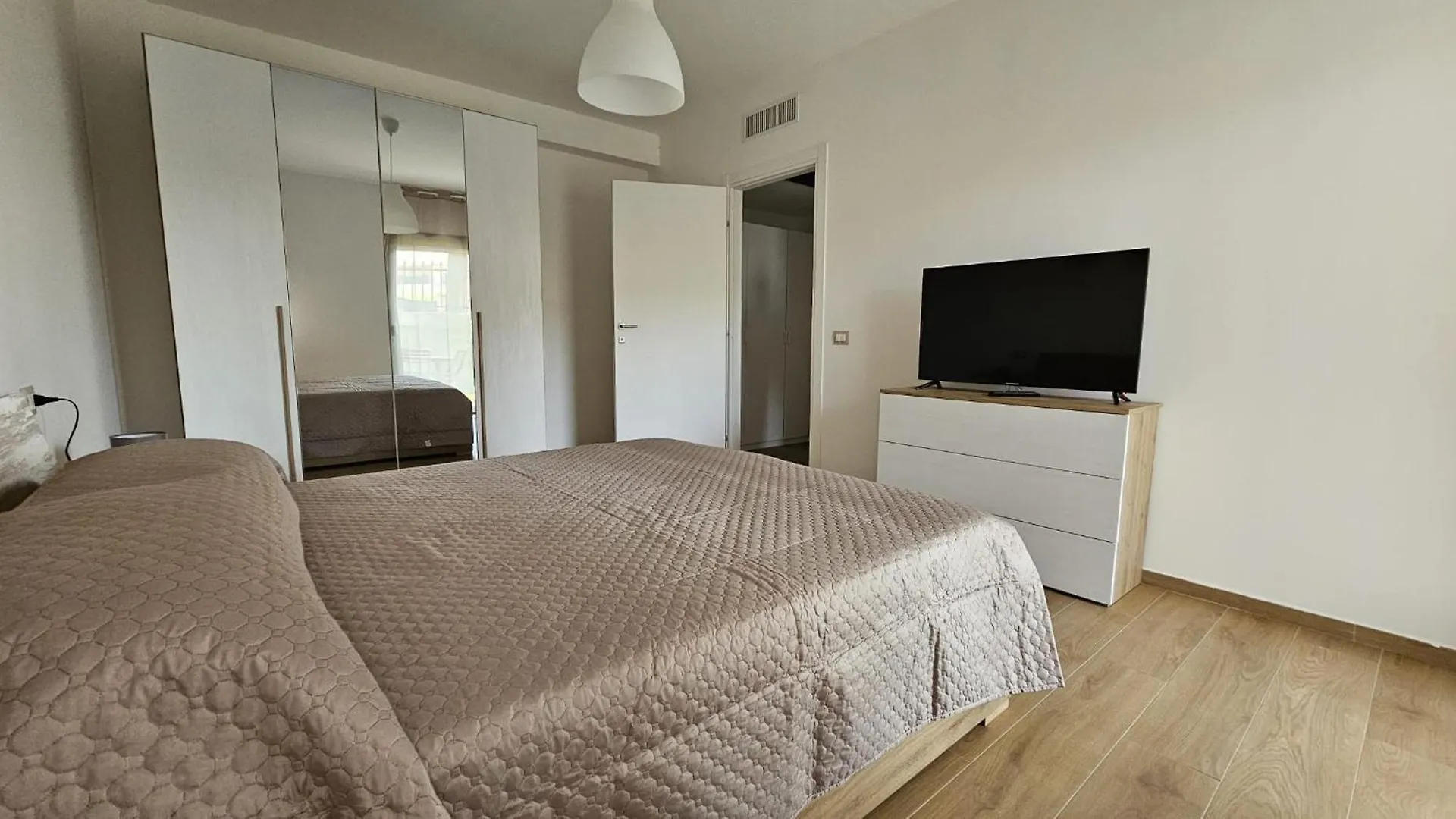 Apartment The Stopover Suite House Fiumicino Italy